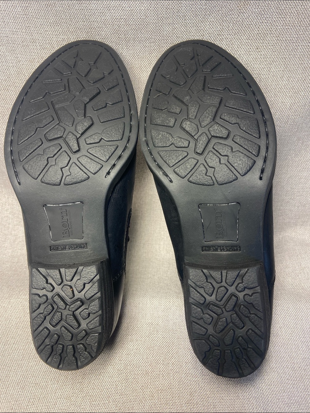 Born Black Leather Slip-On Ankle Shoes
Size 8. - Picture 5 of 9